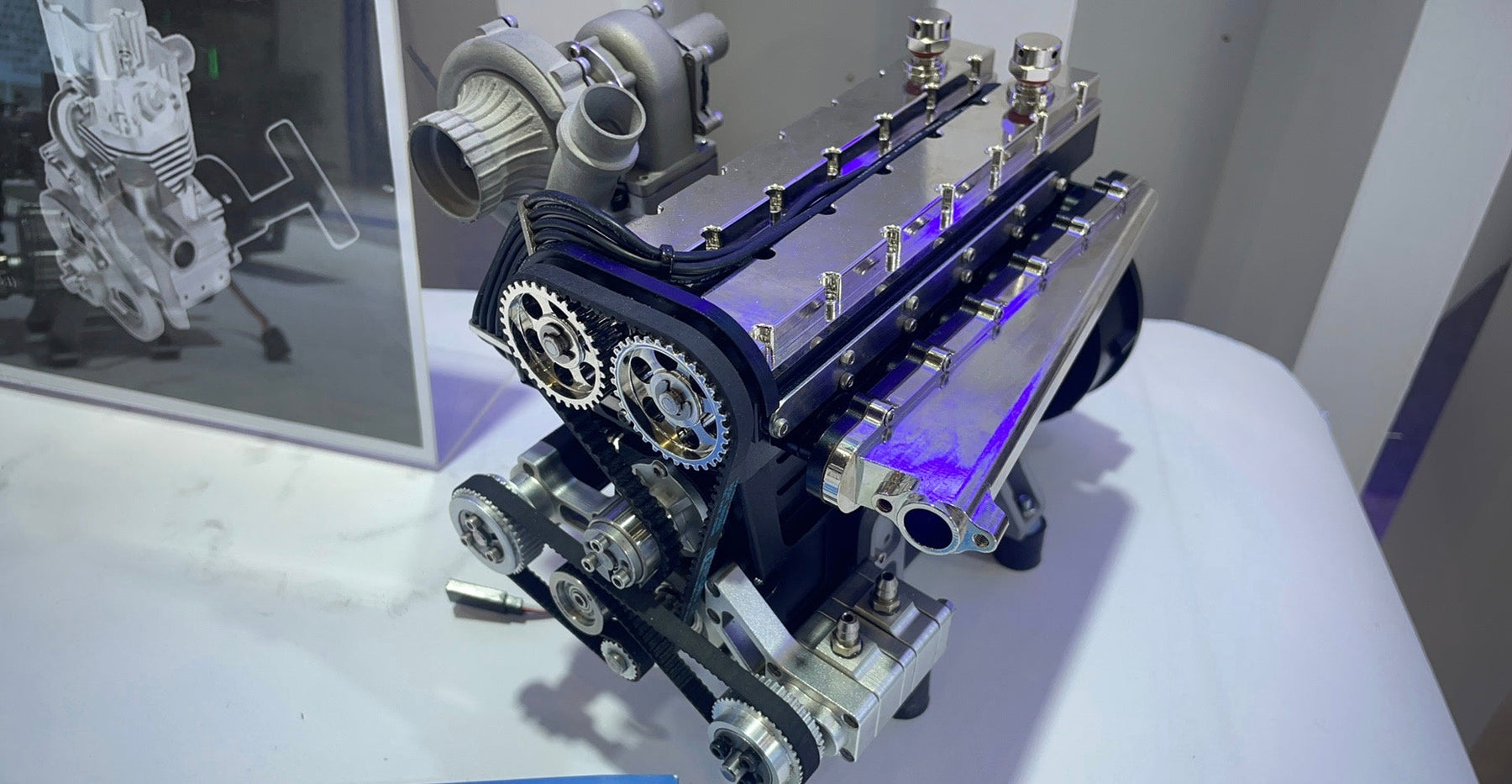 The Echo of an Era: ENJOMOR GS-L6 1/5 Scale Engine Model-Tribute to Classic Internal Combustion Engineering