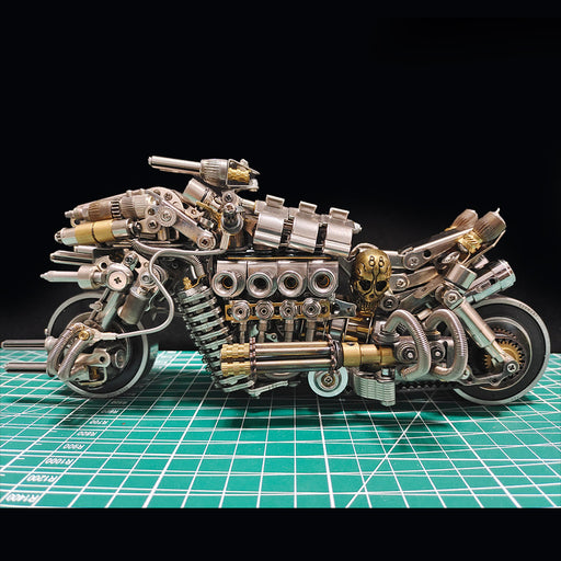 3D Mechanical Desperate Pursuit Motorcycle DIY Metal Assembly Model Creative Ornament -900+PCS