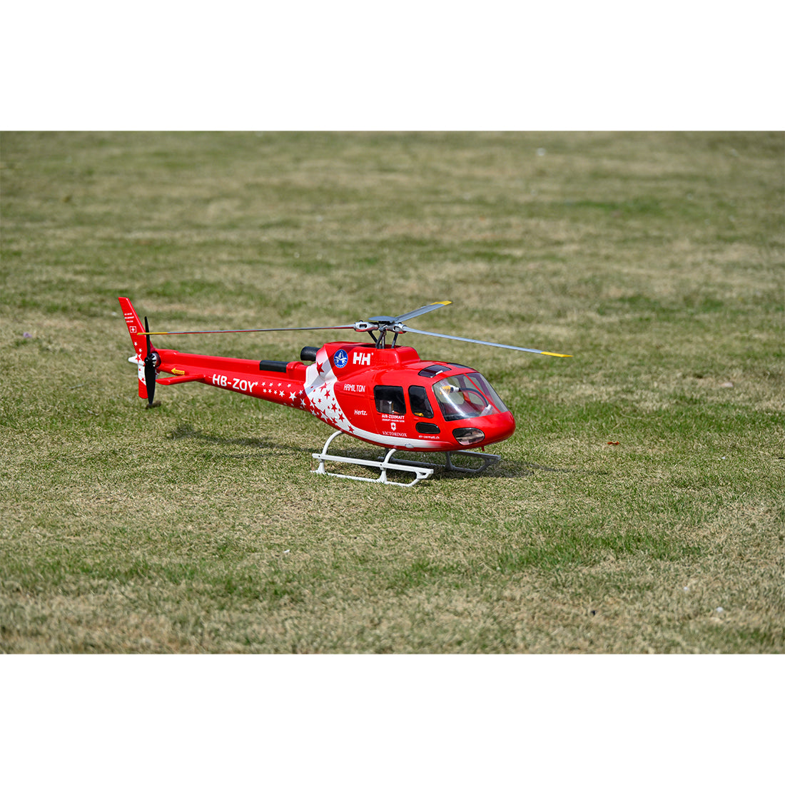 flywing as350 470 class 2.4g 6ch quik-release 3-rotor scale rc military helicopter model with ace flight controller, gps positioning & left/right-hand control (rtf version)