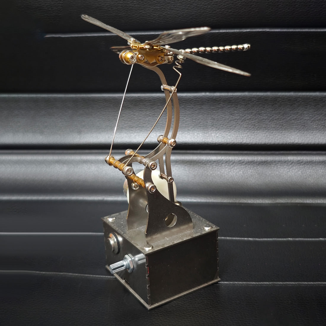 mechanical 3d diy dynamic dragonfly metal model building kit-bionic kinetic art sculpture(finished version)
