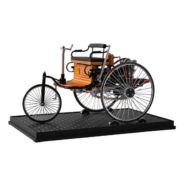 teching world's 1st automobile