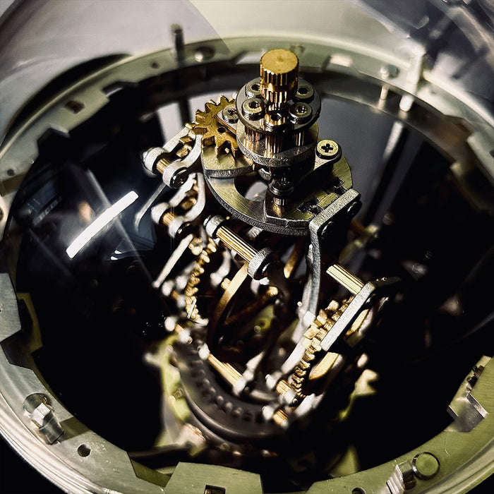 Hot Air Balloon Tourbillon Mechanical Art Sculpture-Kinetic Desk Decor Model, Stress Relief Toy & Creative Gift - EngineDIY