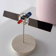 solar powered metal wire satellite diy electronic sculpture kit--enginediy