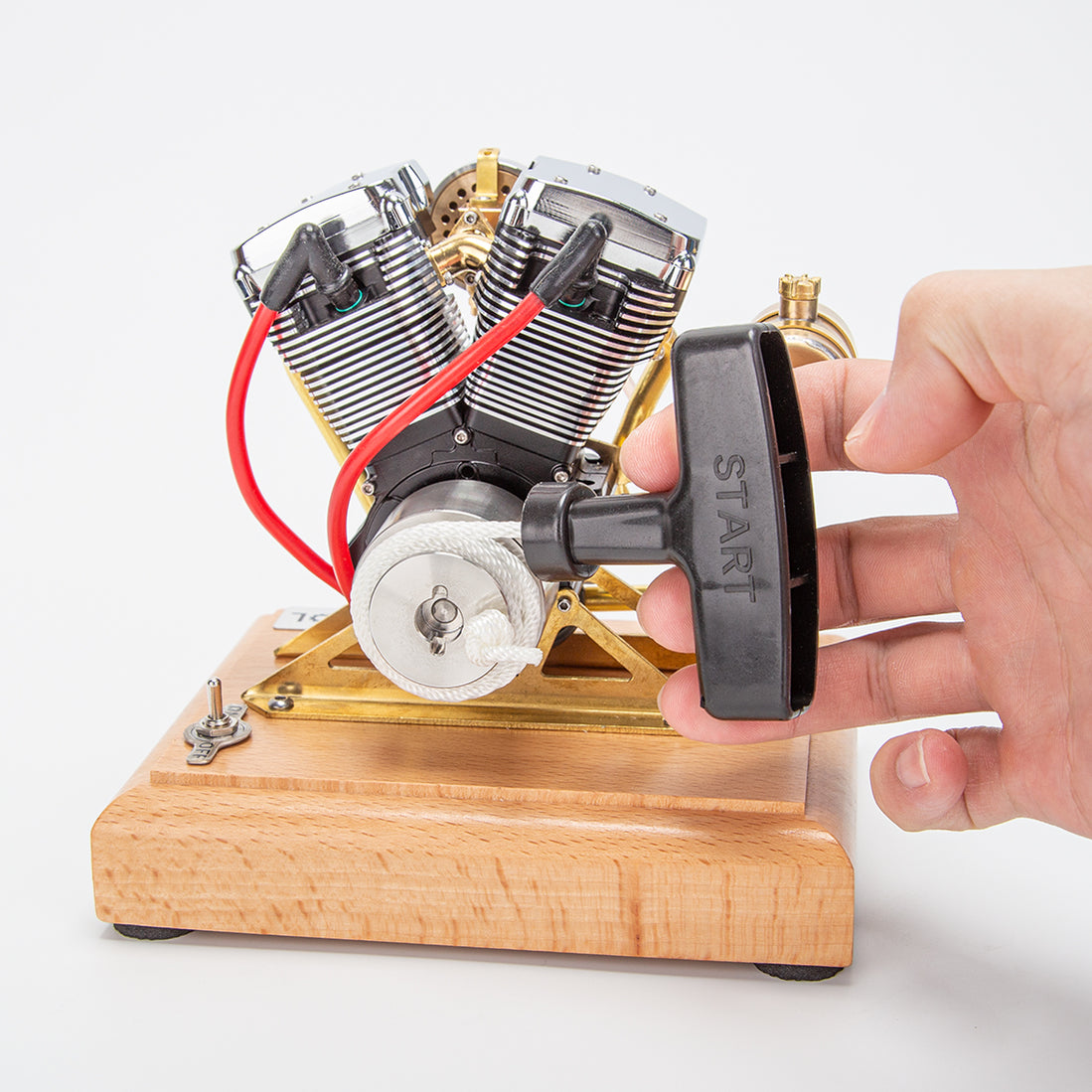 RETROL Mini 2-Zylinder 4-Takt Motor Modell Bausatz – 4.2CC V-Twin OHV, Fertig Zum Starten, Physikspielzeug Für Erwachsene RETROL Mini 2-Zylinder 4-Takt Motor Modell Bausatz – 4.2CC V-Twin OHV, Fertig Zum Starten, Physikspielzeug Für Erwachsene