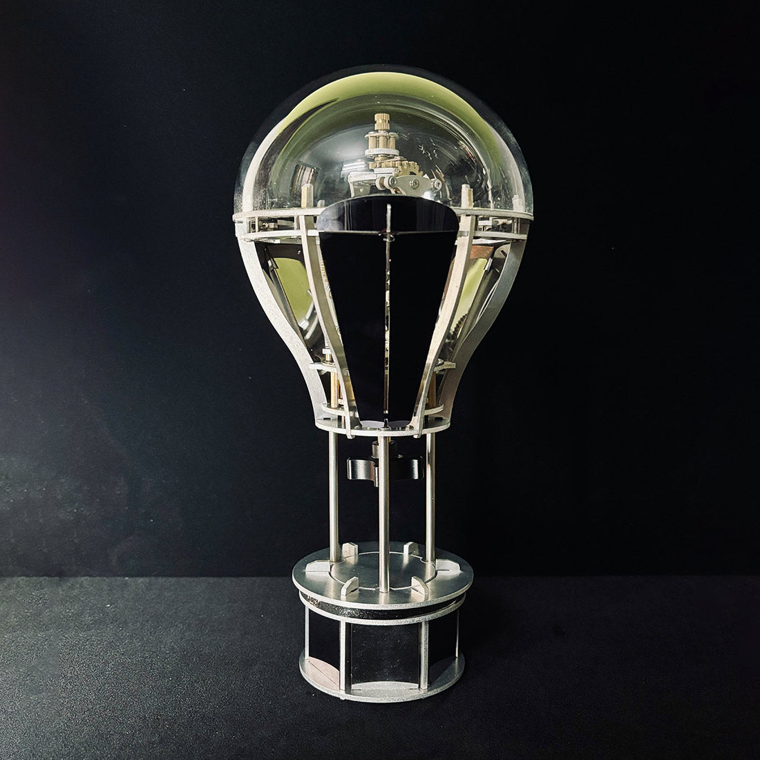 Hot Air Balloon Tourbillon Mechanical Art Sculpture-Kinetic Desk Decor Model, Stress Relief Toy & Creative Gift - EngineDIY