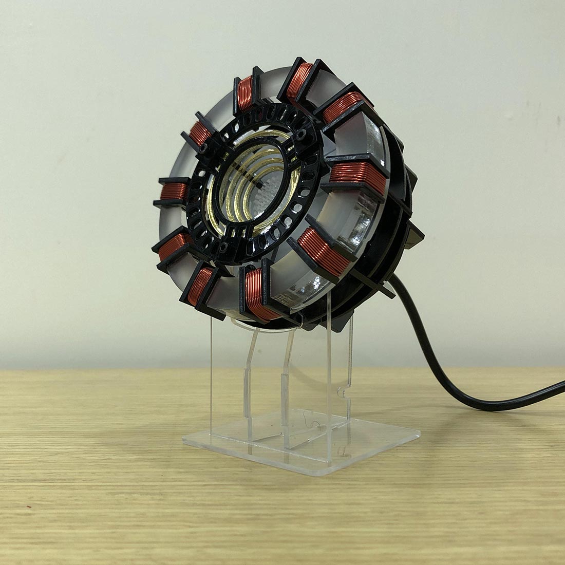 tony mk1 arc reactor model assembly kit with usb power cable & light