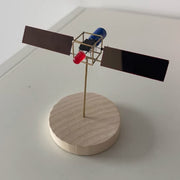 solar powered metal wire satellite diy electronic sculpture kit--enginediy