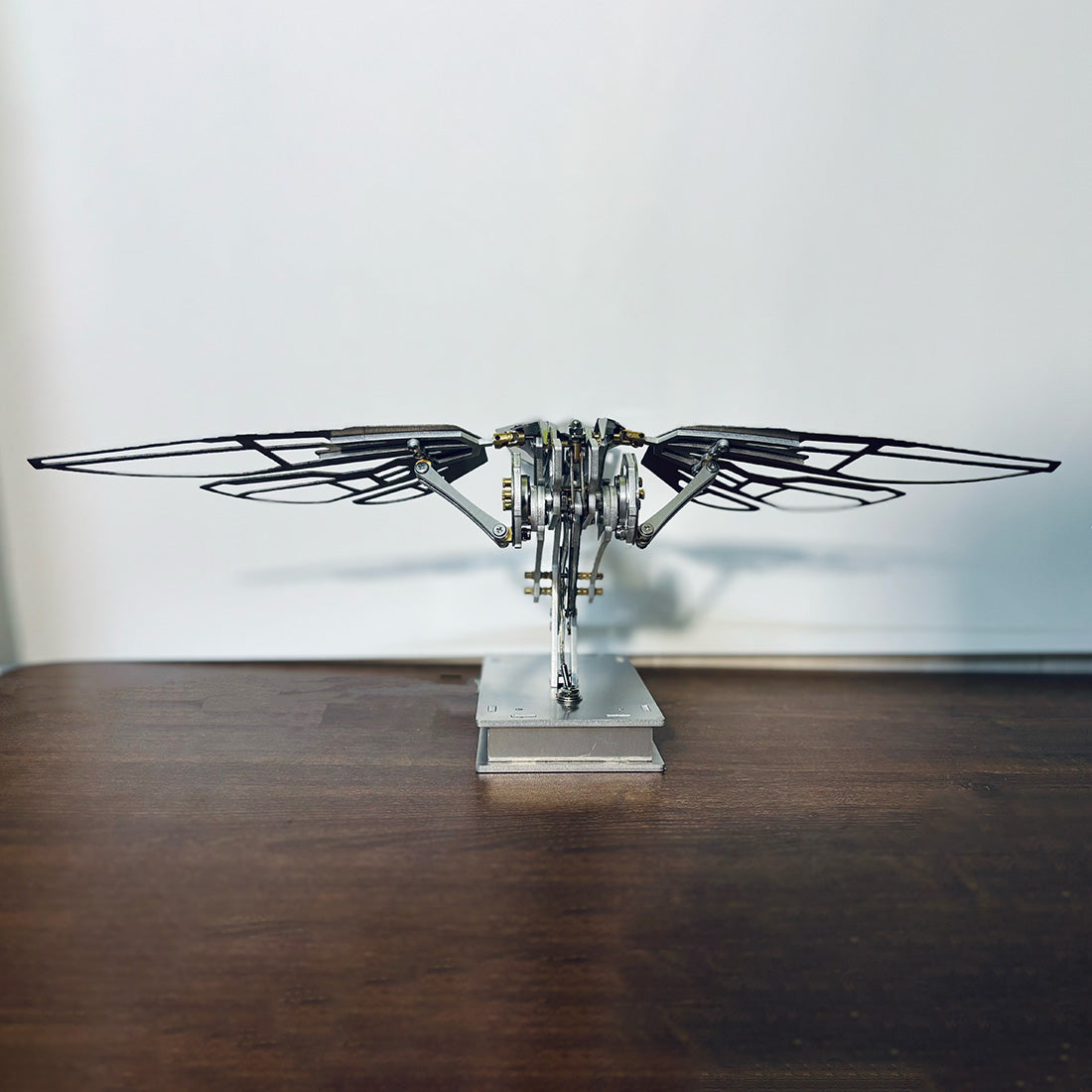 3D Metal Mechanical Flying Fish Dynamic Bionic Model - EngineDIY