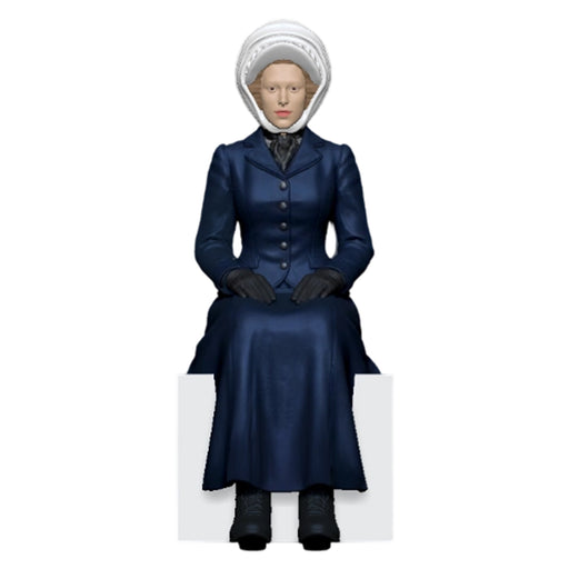 vintage-seated-lady-figures