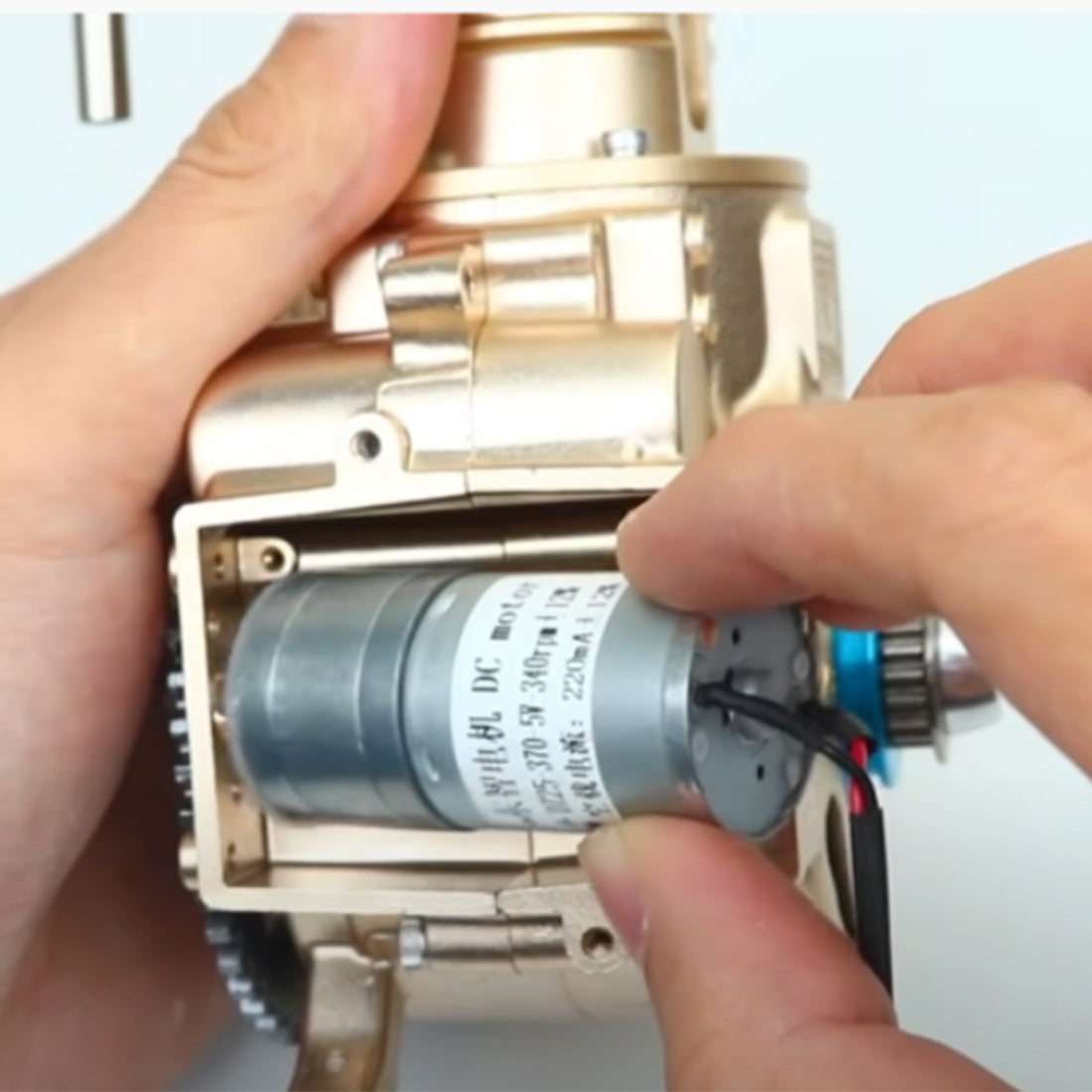 Moteur pour kit de maquette de voiture vintage TECHING DM227 - TECHING Original