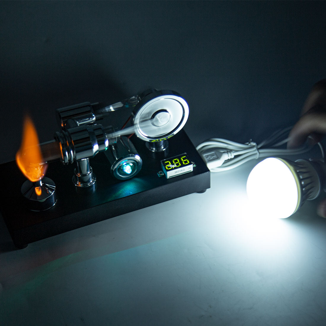 ENJOMOR Metal Gamma Hot-air Stirling Engine Model with Bulb Educational Toys Ideal Engine Model Gift for Your Kids-Enginediy