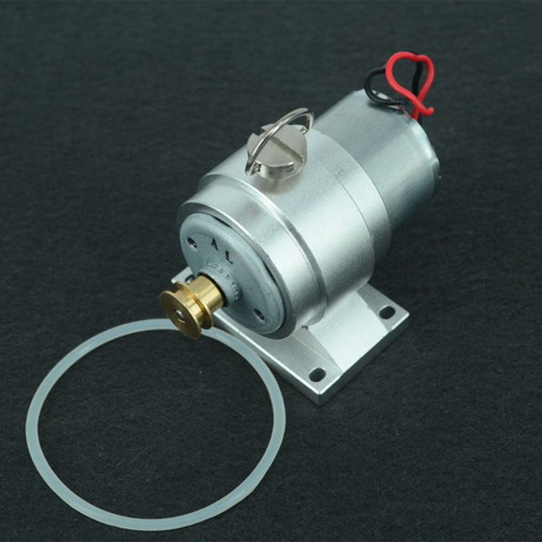 12V Mini Model Dynamo for Steam Engine - EngineDIY