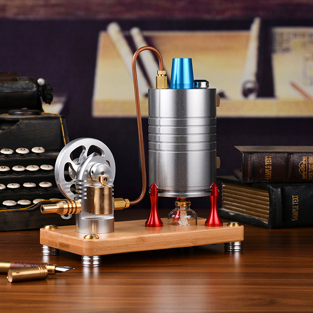 Modèle de machine à vapeur verticale rétro entièrement en métal avec base, chaudière et lampe à alcool 